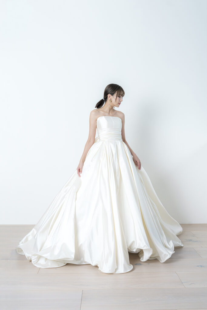 SISSI｜Wedding Dress｜ドレス | 【公式】OGIYA WEDDING SALON｜株式